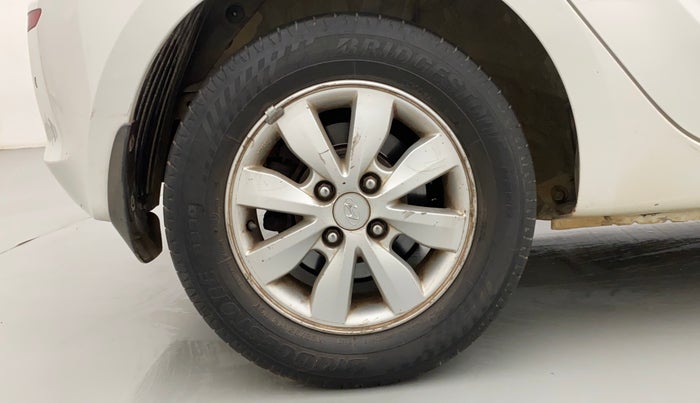 2012 Hyundai i20 ASTA 1.4 CRDI, Diesel, Manual, 1,15,681 km, Right Rear Wheel