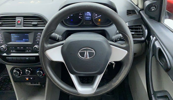 2017 Tata Tiago XT 1.05 REVOTORQ, Diesel, Manual, 92,134 km, Steering Wheel Close Up