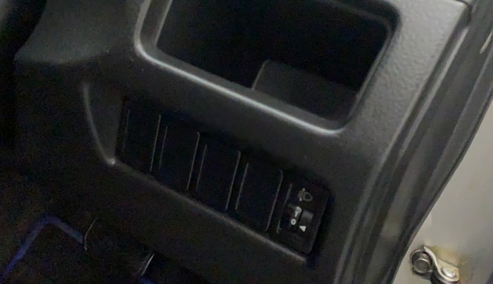2018 Maruti Celerio X ZXI AMT, Petrol, Automatic, 29,245 km, Dashboard - Headlight height adjustment not working