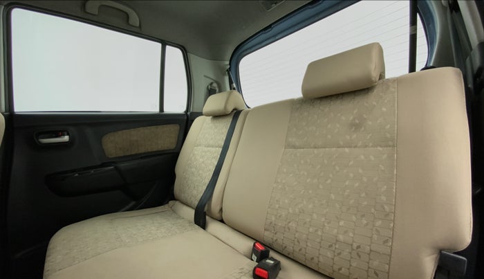 2017 Maruti Wagon R 1.0 VXI, Petrol, Manual, 35,775 km, Right Side Rear Door Cabin