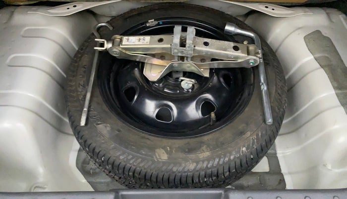 2015 Maruti Alto K10 VXI P, Petrol, Manual, 31,852 km, Spare Tyre