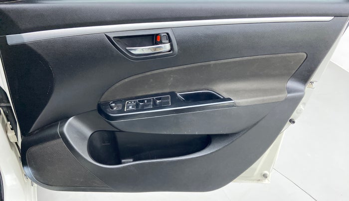 2014 Maruti Swift VXI D, Petrol, Manual, 28,148 km, Driver Side Door Panels Control