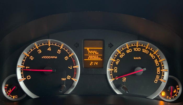 2014 Maruti Swift VXI D, Petrol, Manual, 28,148 km, Odometer Image