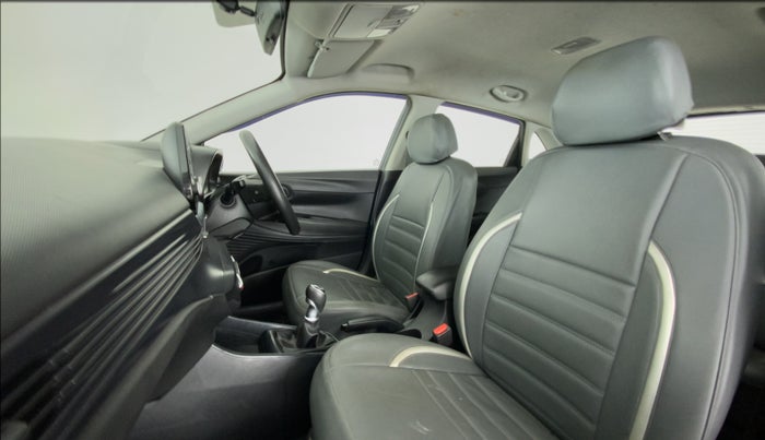 2021 Hyundai NEW I20 SPORTZ 1.5 MT, Diesel, Manual, 90,716 km, Right Side Front Door Cabin