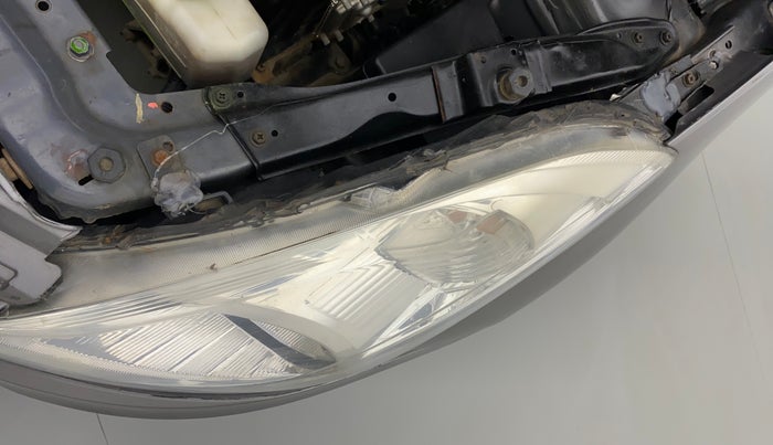 2012 Maruti Swift Dzire VXI, Petrol, Manual, 85,946 km, Left headlight - Clamp has minor damage