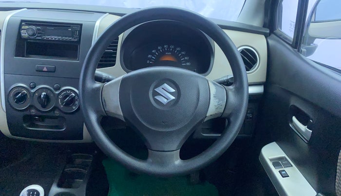2014 Maruti Wagon R 1.0 LXI, Petrol, Manual, 87,732 km, Steering Wheel Close Up
