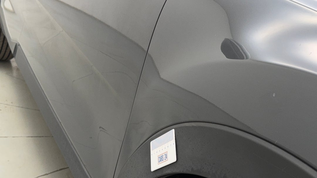 Quarter Panel Front RHS Guard Dent