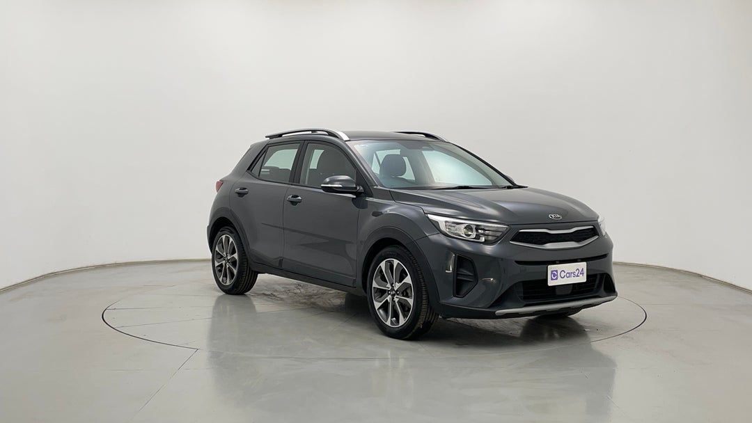 Right Front Diagonal (45- Degree) View