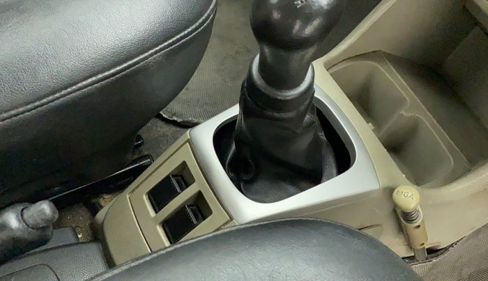 2017 Maruti Alto K10 VXI, Petrol, Manual, 35,495 km, Gear lever - Boot Cover minor damage