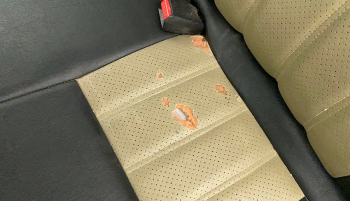 2017 Maruti Alto K10 VXI, Petrol, Manual, 35,495 km, Second-row left seat - Cover slightly torn