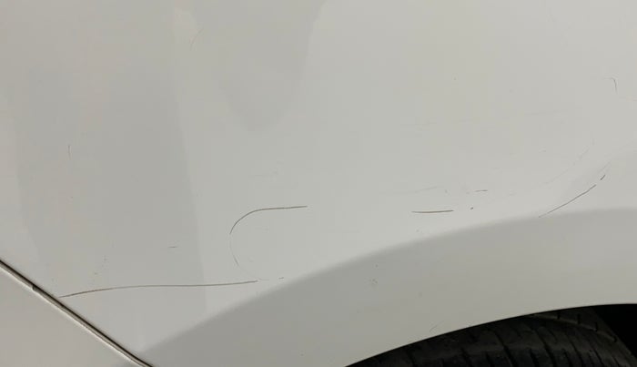 2016 Hyundai Elite i20 MAGNA 1.2, Petrol, Manual, 30,222 km, Right quarter panel - Minor scratches