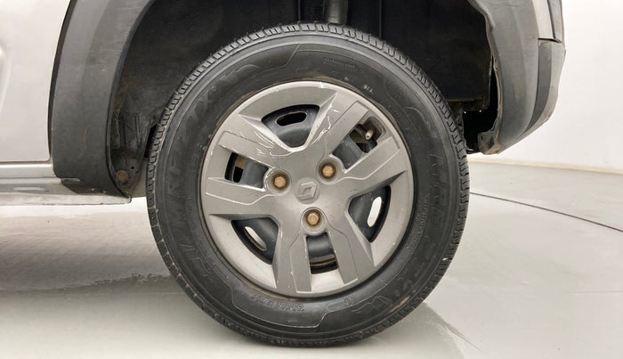 2017 Renault Kwid RXT 1.0, Petrol, Manual, 76,863 km, Left Rear Wheel