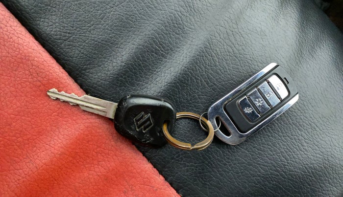2013 Maruti Alto K10 VXI, Petrol, Manual, 3,870 km, Lock system - Central lock not working