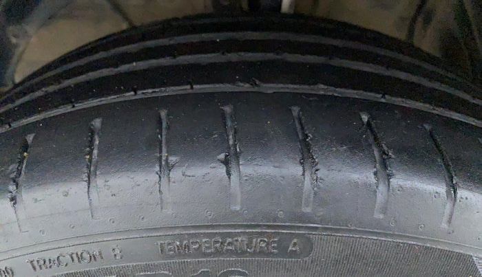 2019 Maruti Baleno ALPHA 1.2 K12, Petrol, Manual, 51,391 km, Left Front Tyre Tread