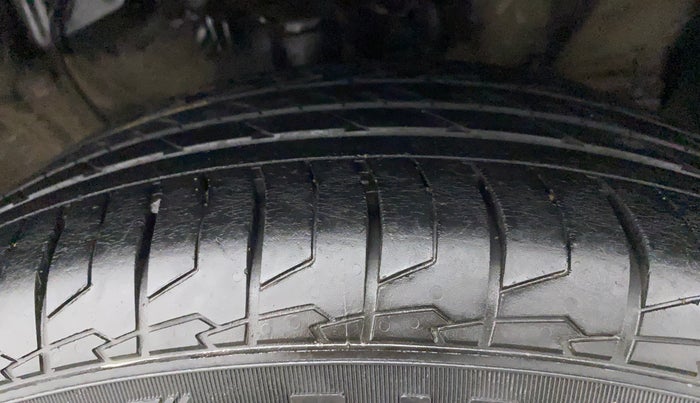 2021 Hyundai Creta SX 1.5 DIESEL, Diesel, Manual, 51,463 km, Right Front Tyre Tread