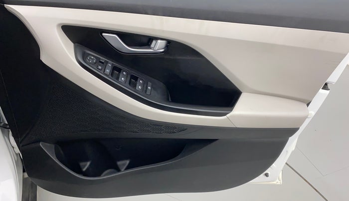 2021 Hyundai Creta SX 1.5 DIESEL, Diesel, Manual, 51,463 km, Driver Side Door Panels Control