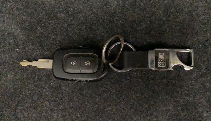 2018 Datsun Redi Go T(O) 1.0 AMT, Petrol, Automatic, 14,818 km, Key Close Up