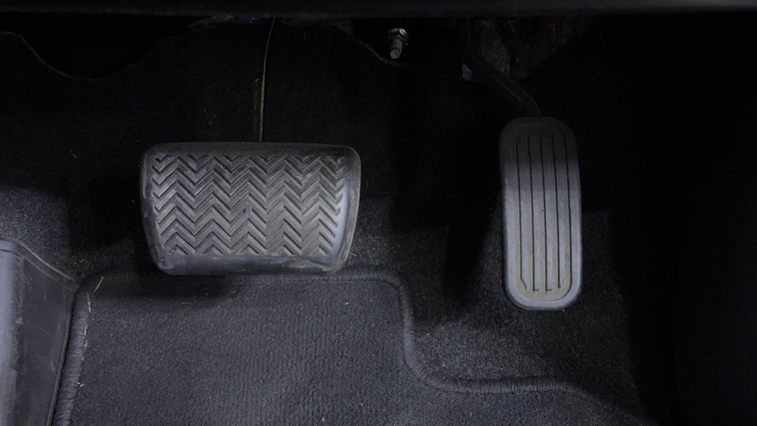 Pedals and Footmat