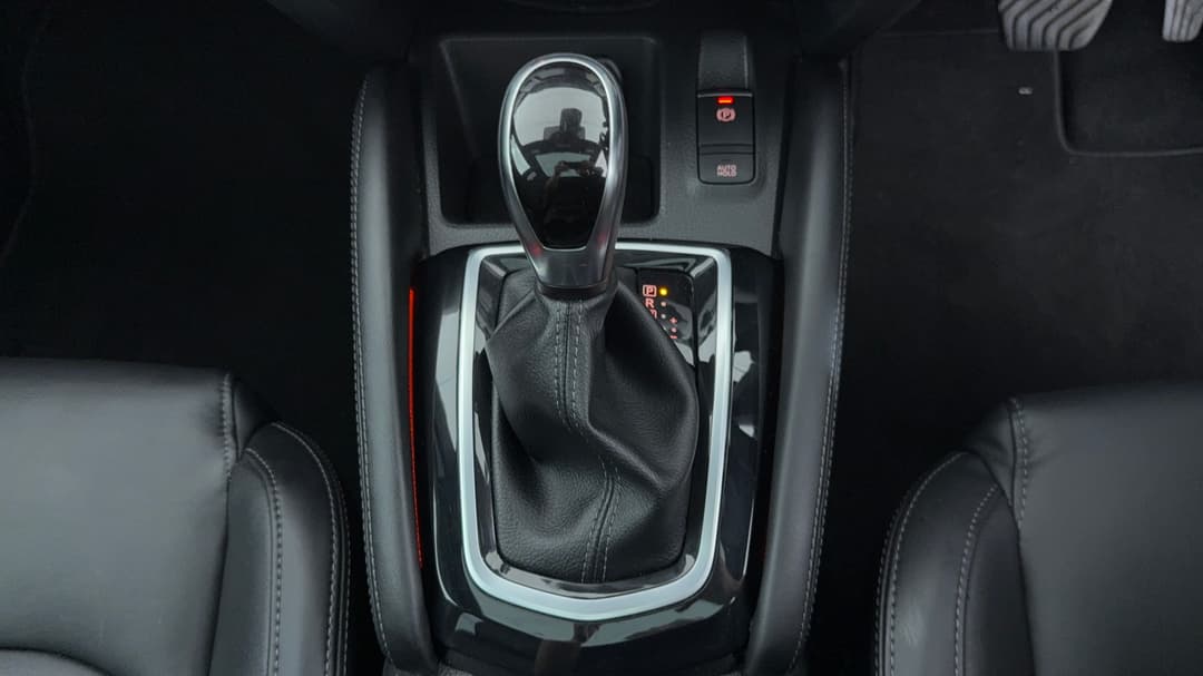 2021 Nissan Qashqai Ti, Automatic, 108229 km, Gear Lever 