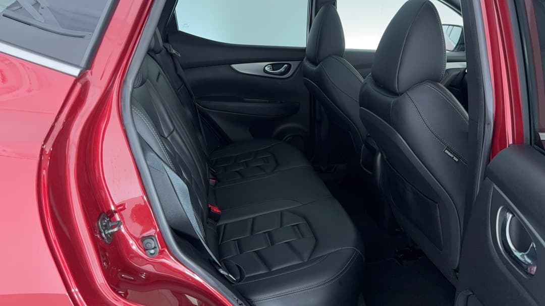 2021 Nissan Qashqai Ti, Automatic, 108229 km, Right Side Rear Door Cabin View