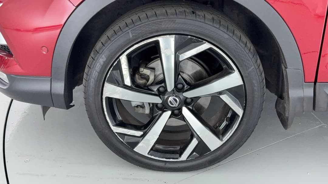 2021 Nissan Qashqai Ti, Automatic, 108229 km, Left Front Wheel