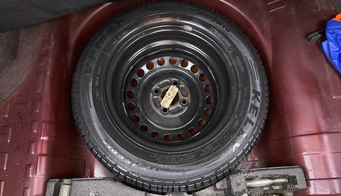 2015 Honda Amaze 1.2 SMT I VTEC, Petrol, Manual, 51,623 km, Spare Tyre