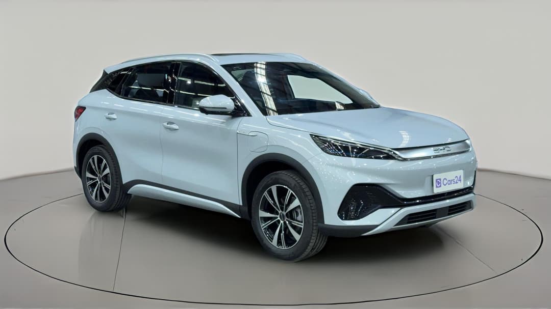 2025 Byd Atto 3 Extended Range, Automatic, 64 km, Right Front Diagonal (45- Degree) View