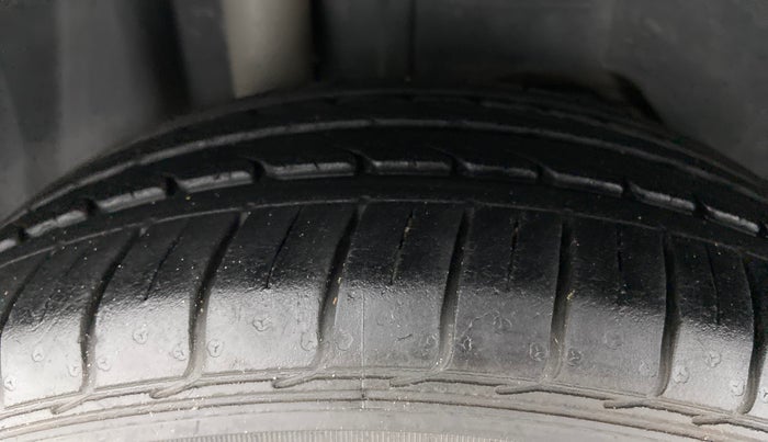 2018 Ford FREESTYLE TITANIUM 1.2 TI-VCT MT, Petrol, Manual, 31,169 km, Right Rear Tyre Tread
