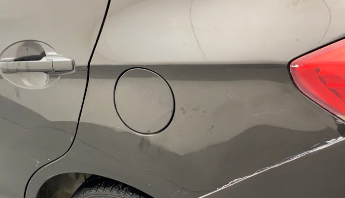 2015 Honda Amaze 1.2L I-VTEC S, Petrol, Manual, 1,14,329 km, Left quarter panel - Minor scratches