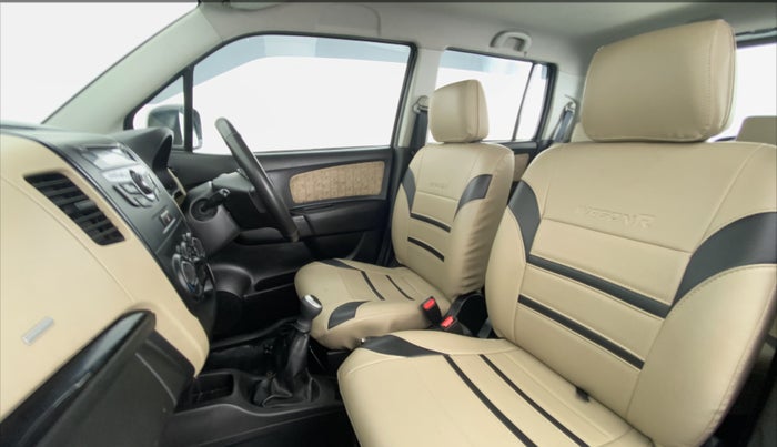 2017 Maruti Wagon R 1.0 VXI, Petrol, Manual, 39,061 km, Right Side Front Door Cabin