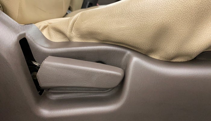 2012 Maruti Zen Estilo VXI, Petrol, Manual, 36,628 km, Driver Side Adjustment Panel