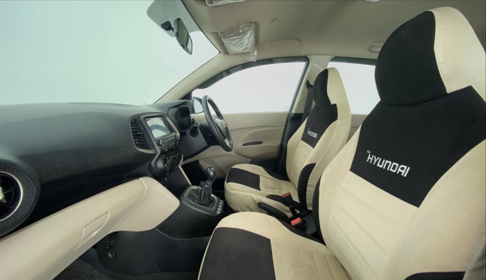 2019 Hyundai NEW SANTRO SPORTZ MT, Petrol, Manual, 60,207 km, Right Side Front Door Cabin