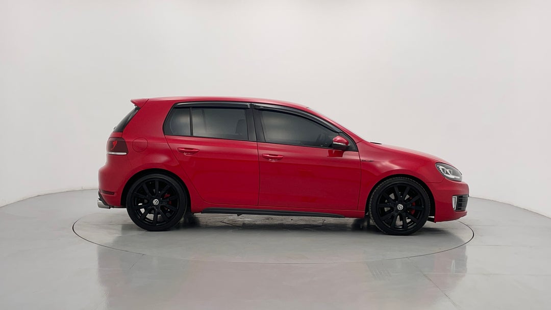 2010 Volkswagen Golf Gti, Automatic, 70337 km, Right Side View