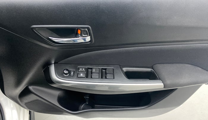 2019 Maruti Swift ZXI, Petrol, Manual, 31,041 km, Driver Side Door Panels Control