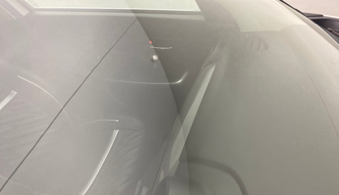 2019 Maruti Swift ZXI, Petrol, Manual, 31,041 km, Front windshield - Minor spot on windshield