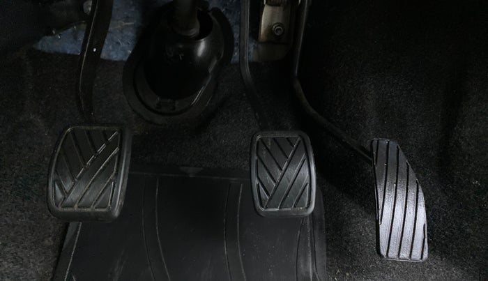 2018 Maruti Wagon R 1.0 VXI, Petrol, Manual, 19,021 km, Pedals