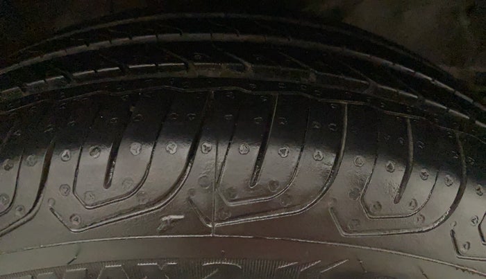 2016 Honda City 1.5L I-VTEC V MT, Petrol, Manual, 35,695 km, Right Front Tyre Tread