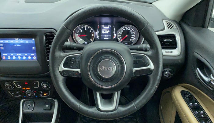 2017 Jeep Compass 2.0 LONGITUDE (O), Diesel, Manual, 24,711 km, Steering Wheel Close Up