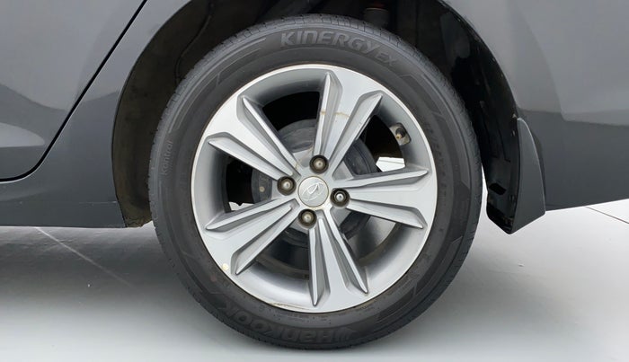 2018 Hyundai Verna 1.6 SX VTVT AT (O), Petrol, Automatic, 29,407 km, Left Rear Wheel