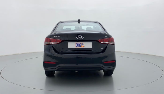 2018 Hyundai Verna 1.6 SX VTVT AT (O), Petrol, Automatic, 29,407 km, Back/Rear