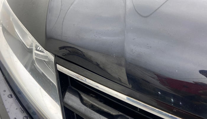 2018 Volkswagen TIGUAN HIGHLINE A/T, Diesel, Automatic, 68,377 km, Bonnet (hood) - Slightly dented