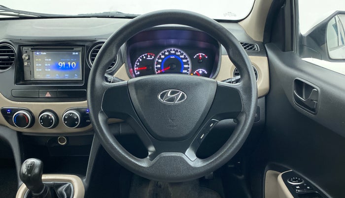 2017 Hyundai Grand i10 magna 1.2 crdi, Diesel, Manual, 87,535 km, Steering Wheel Close Up