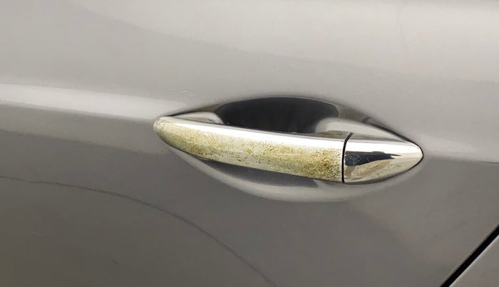 2016 Hyundai Grand i10 SPORTZ 1.2 KAPPA VTVT, Petrol, Manual, 72,978 km, Rear left door - Chrome on handle has slight discoularation
