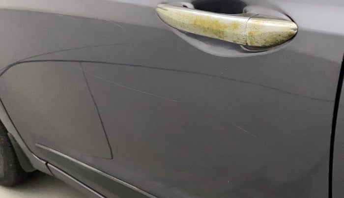 2016 Hyundai Grand i10 SPORTZ 1.2 KAPPA VTVT, Petrol, Manual, 72,978 km, Front passenger door - Minor scratches