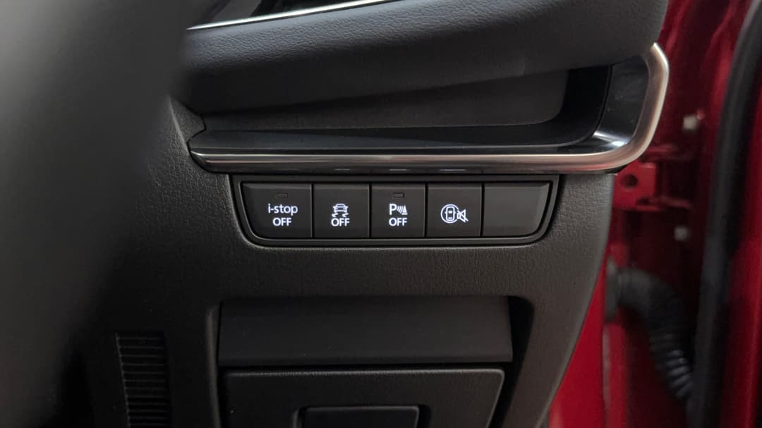 2023 Mazda 3 G20 Evolve Vision, Automatic, 28071 km, Utility Switches/Buttons