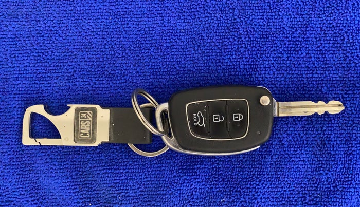 2015 Hyundai Elite i20 SPORTZ 1.2, Petrol, Manual, 30,036 km, Key Close Up