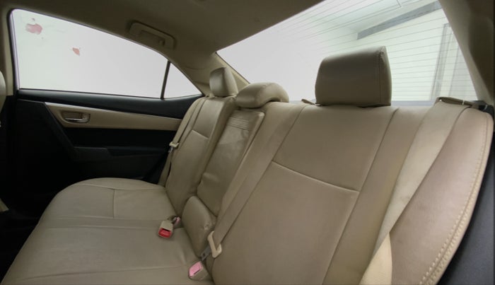 2014 Toyota Corolla Altis G PETROL, Petrol, Manual, 68,791 km, Right Side Rear Door Cabin