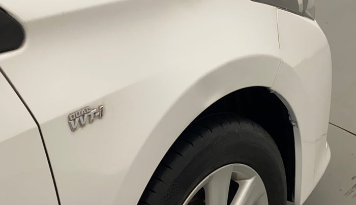 2014 Toyota Corolla Altis G PETROL, Petrol, Manual, 68,791 km, Right fender - Slightly dented