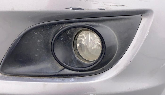 2012 Maruti Swift ZXI, Petrol, Manual, 65,139 km, Left fog light - Not working