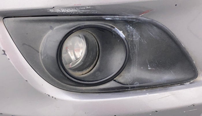 2012 Maruti Swift ZXI, Petrol, Manual, 65,139 km, Right fog light - Not working